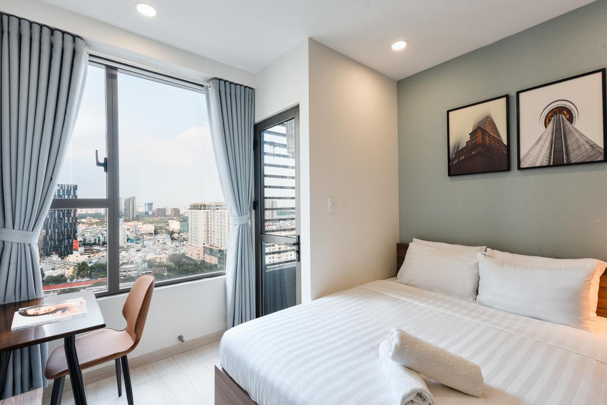 Rem Rivergate Garden Pool Signature - Free 4G Sim For 3 Nights Booking Ho Chi Minh City Exterior photo