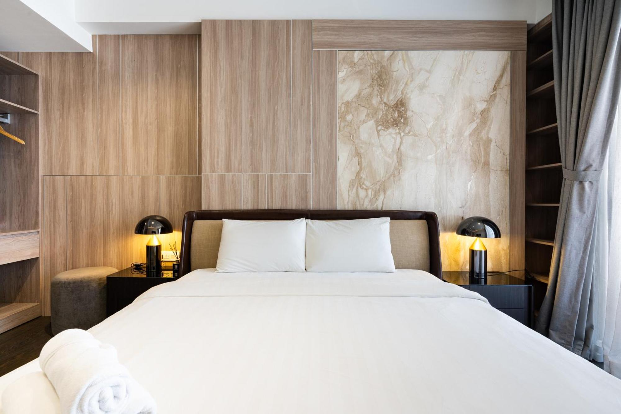 Rem Rivergate Garden Pool Signature - Free 4G Sim For 3 Nights Booking Ho Chi Minh City Exterior photo