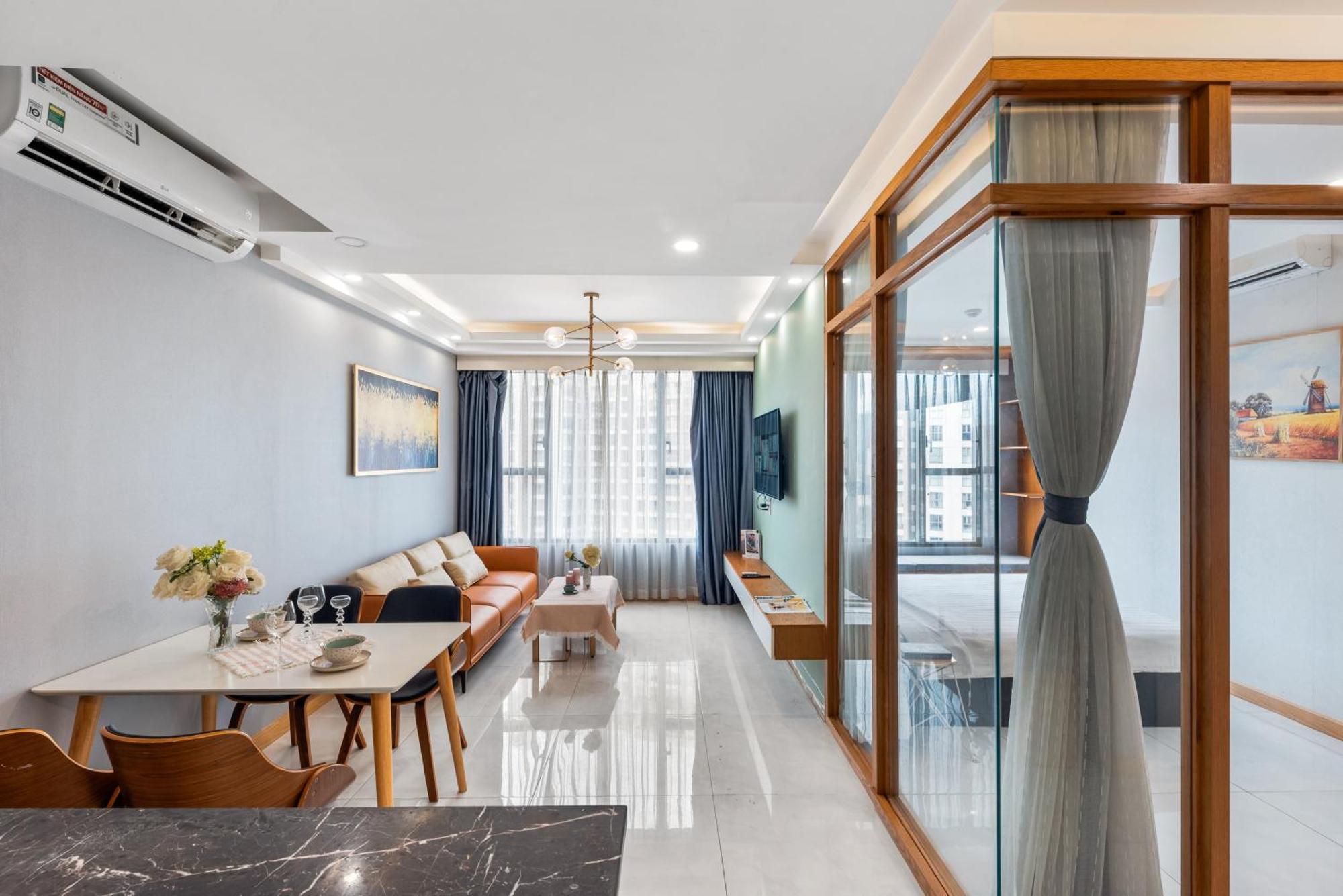 Rem Rivergate Garden Pool Signature - Free 4G Sim For 3 Nights Booking Ho Chi Minh City Exterior photo